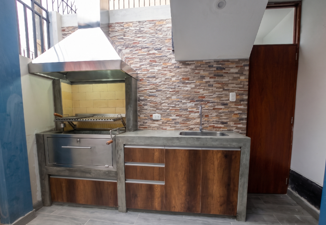 Estacion de parrilla en San Juan de Lurigancho