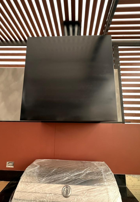 Campana rectangular en San Borja