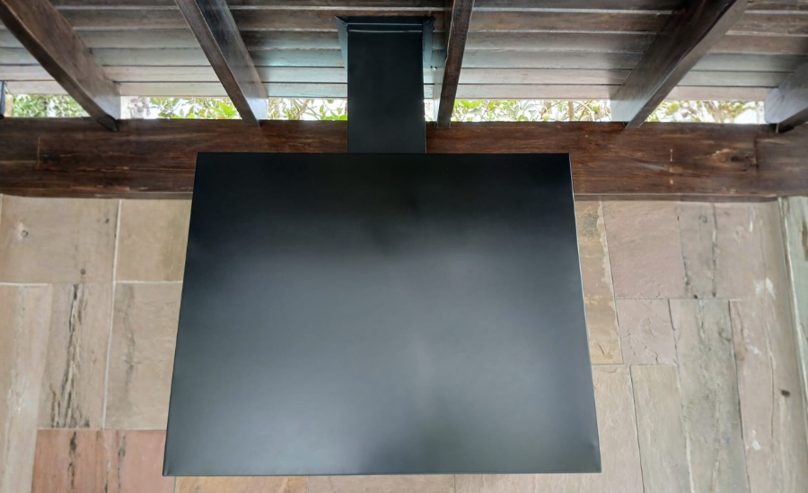 Campanas rectangulares negras